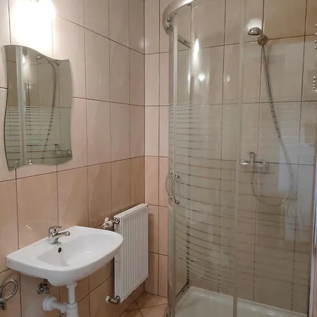 Homestay szállás Bafia - Goscinne *